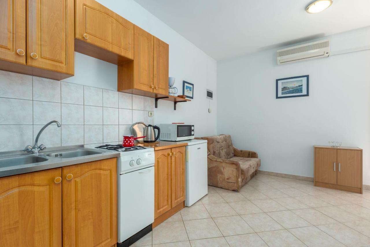 Apartment Softic بولا المظهر الخارجي الصورة